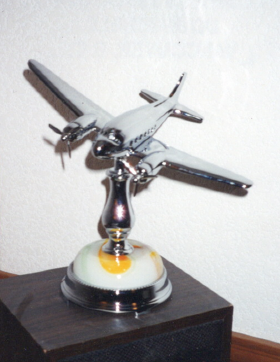 Bespoke non-factory airplane medium table lamp